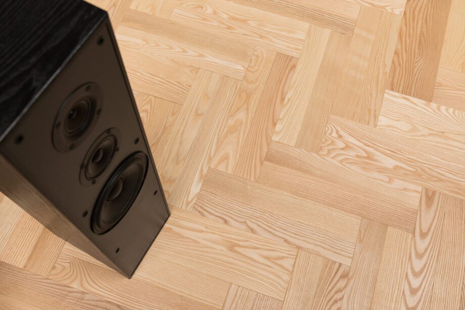 4780_10229_strip-parquet-herringbone-ash-natur-beveled-oiled 4780_10229_strip-parquet-herringbone-ash-natur-beveled-oiled