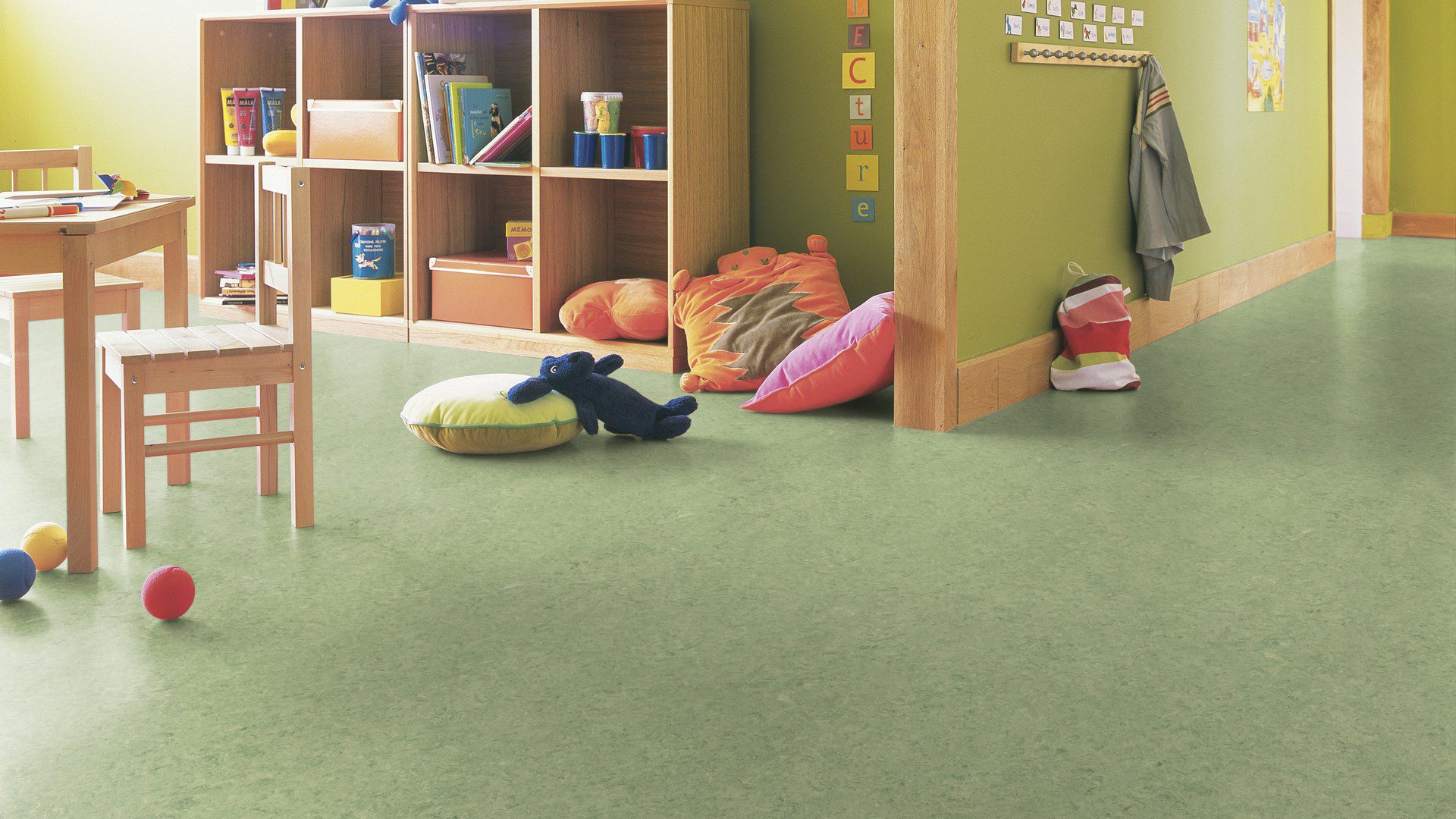 Linoleumgolv Gerflor Marmorette 0130 Antique Green