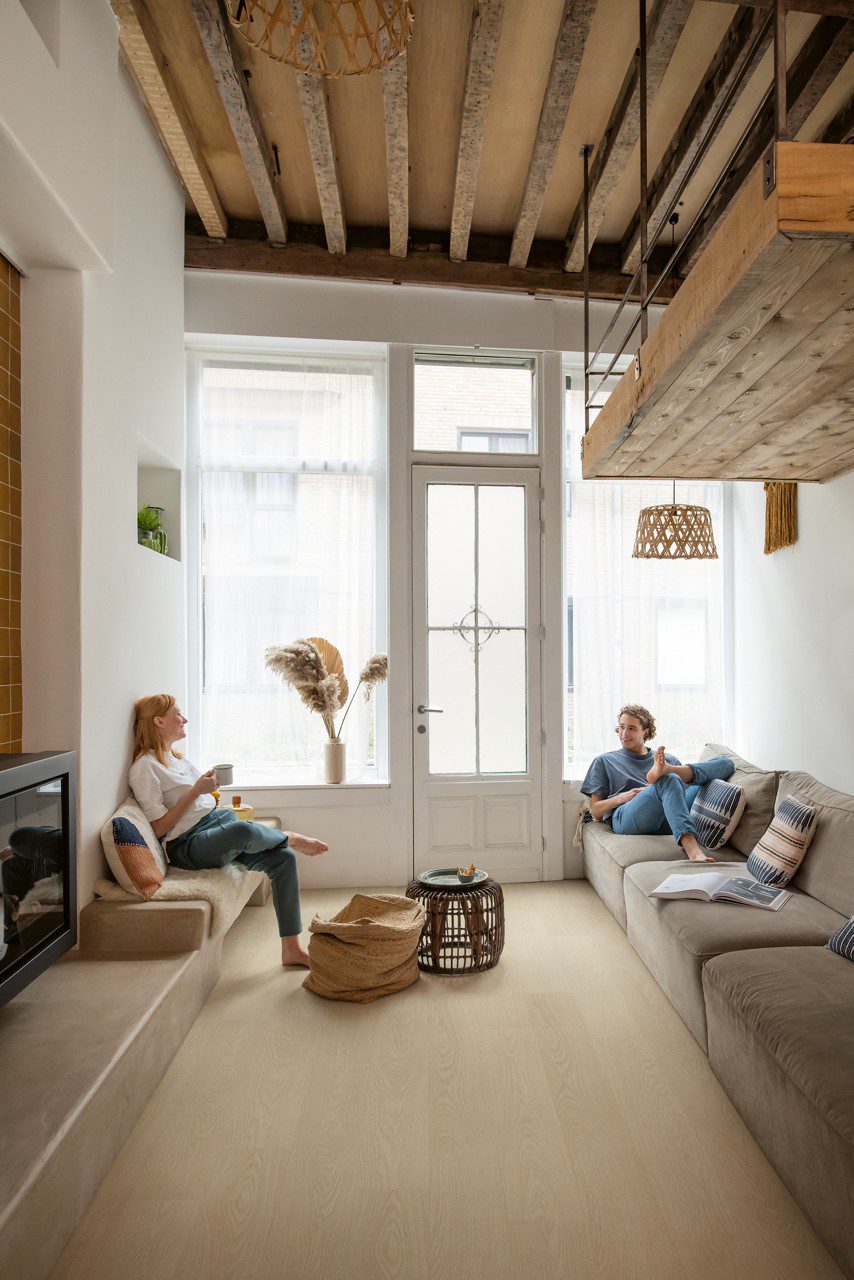 Klickgolv LVT Quick-Step Blos Buttermilk ek – ljus ek, 5 mm