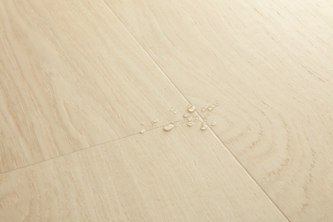 Vinylgolv för badrum LVT Quick-Step Bloom Pure Oak Polar – ljus ek, 6 mm