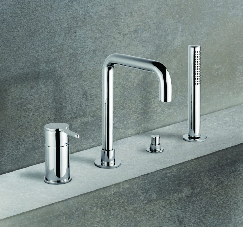 Badkarskantsblandare Emmevi Filobrass 85120, 4 hål – 2