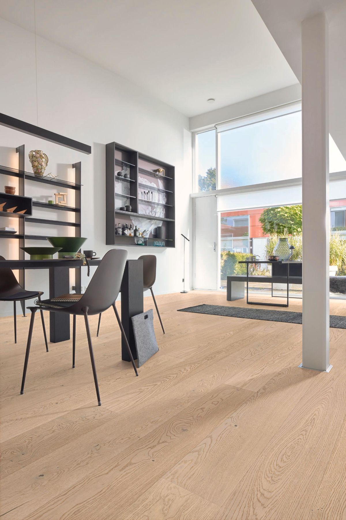 Ekparkett Meister, Natureflex HD 100, Off-white oak lively 20014, 1-stav, 2200 x 210 mm, borstad, ultramatt lack