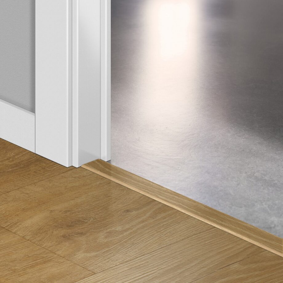 qsincp03546-1 Incizo 5-i-1 övergångslist Quick-Step Woodland Oak Natural för laminat, 13x48x2150 mm