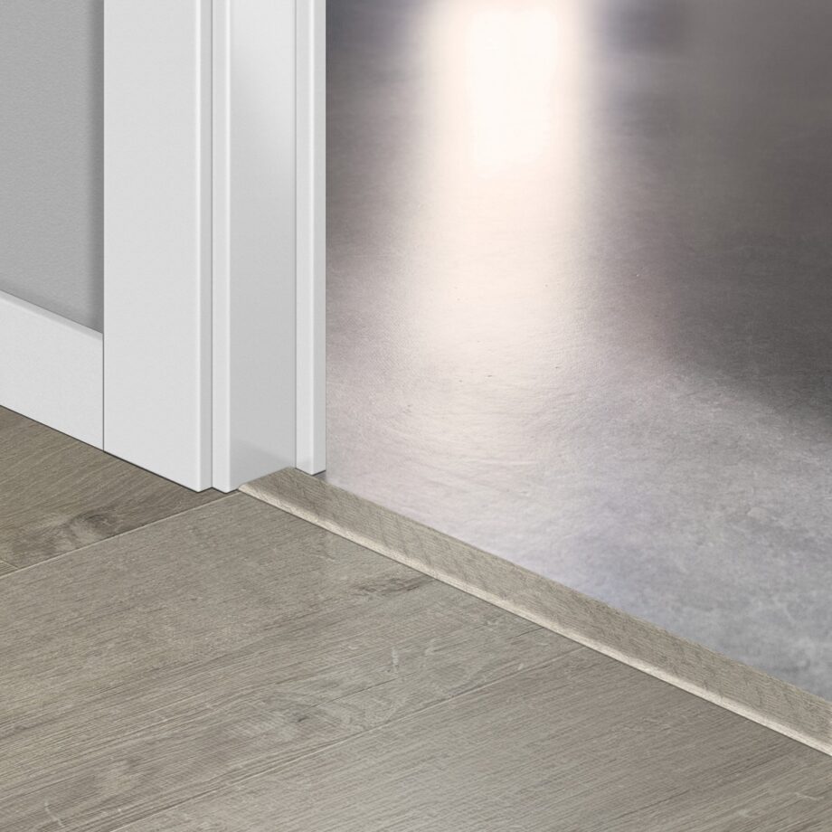 qsincp03558-1 Incizo 5-i-1 övergångslist Quick-Step Soft Oak Grey för laminat, 13x48x2150 mm