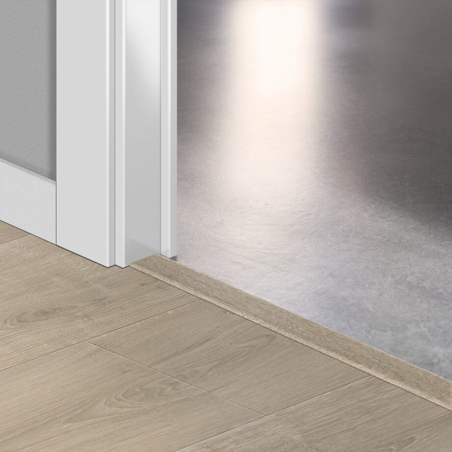 qsincp04764-1 Incizo 5-i-1 övergångslist Quick-Step Brushed Oak Beige för laminat, 13x48x2150 mm