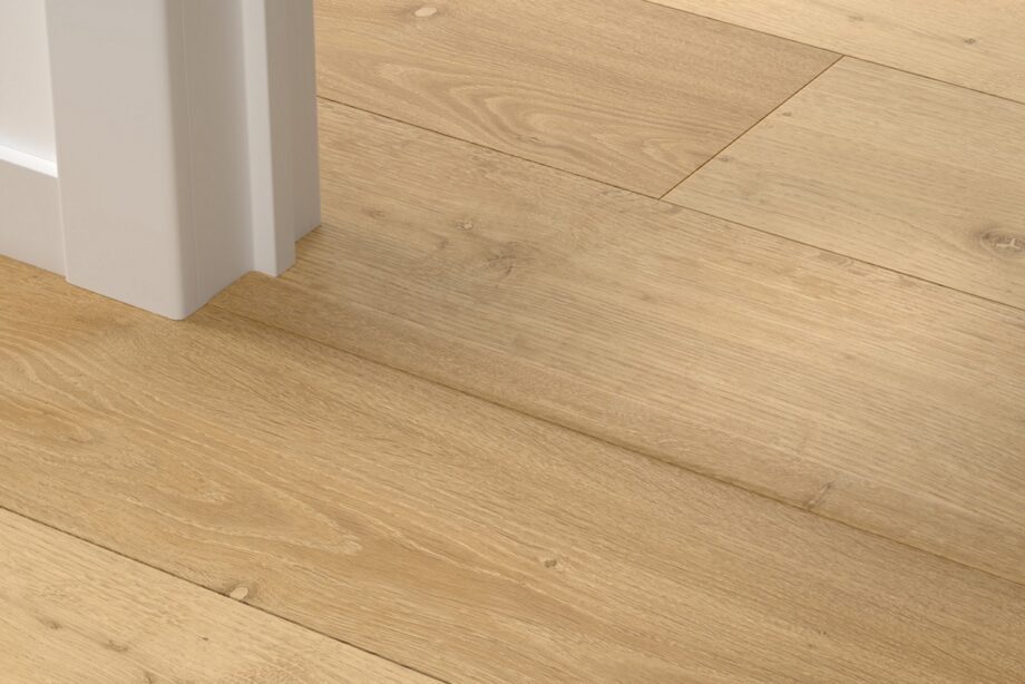 Incizo 5-i-1 övergångslist Quick-Step Elegant Oak Natural för styvt LVT vinylgolv (Alpha), 8x45x2000 mm