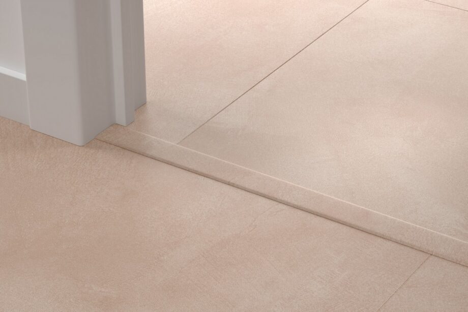 qsvincp40333-1 Incizo 5-i-1 övergångslist Quick-Step Soft Blush för styvt LVT vinylgolv (Alpha), 8x45x2000 mm