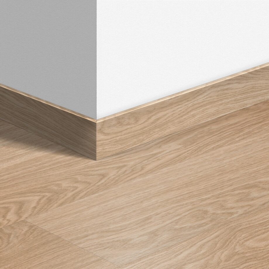 Golvlist Quick-Step Pure Oak Blush för LVT vinylgolv, vattentålig, 12x58x2400 mm