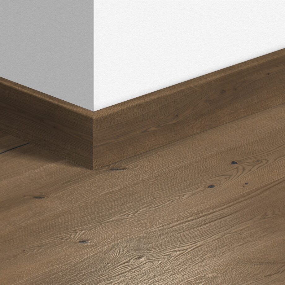 qswppskr03564-1 Trälist Quick-Step Dark Chocolate Oak Extra Matt Oiled för parkett, fanerad, 16x80x2400 mm