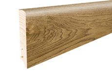 Fanerad golvlist ek lackad P61, 90x16x2200 mm