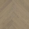Fiskbensparkett ek Esta AB Sandstone extra mattlackad – närbild Fiskbensparkett ek Esta AB Sandstone extra mattlackad – 3