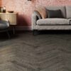 Fiskbensparkett ek Esta BC Lava Grey extra mattlackad – 3