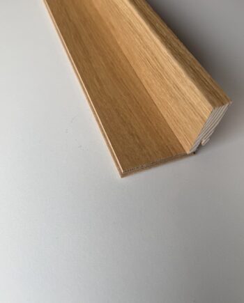 Golvsocklar fanerad ek matt lack profil 15x60 mm
