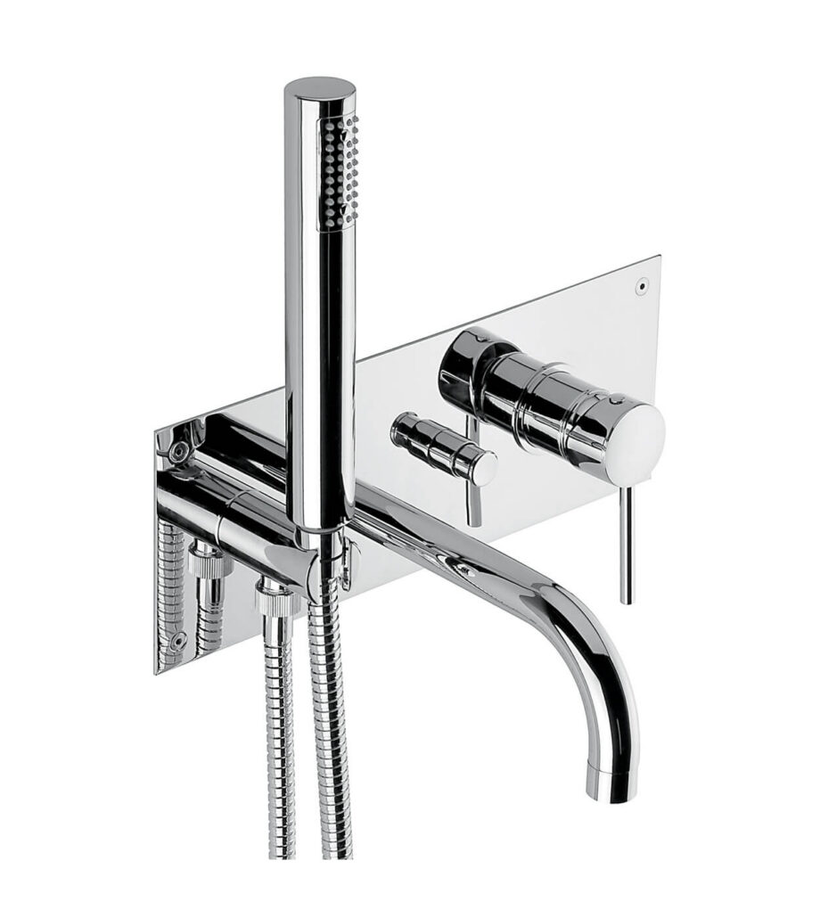 Infälld badkarsblandare Emmevi Piper 45051 med pip och handdusch, krom Infälld badkarsblandare Emmevi Piper 45051 med pip och handdusch