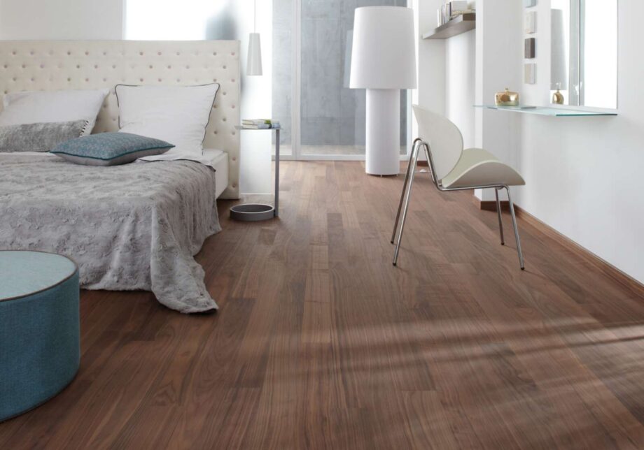 Parkett Bauwerk Cleverpark 1250 amerikansk valnöt 14 oljad slipad – miljöbild Parkett Bauwerk Cleverpark 1250 amerikansk valnöt 14 oljad slipad – 2