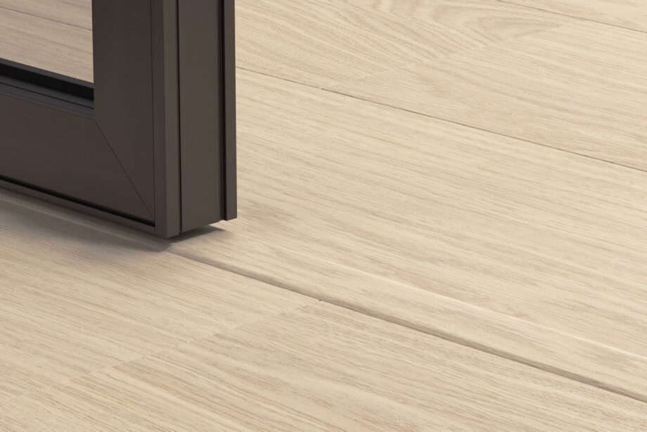 qsvincp40099-1 Incizo 5-i-1 övergångslist Quick-Step Pure Oak Polar för styvt LVT vinylgolv (Alpha), 8x45x2000 mm
