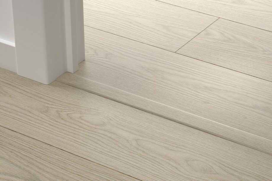 Incizo 5-i-1 övergångslist Quick-Step Chia Oak för styvt LVT vinylgolv (Alpha), 8x45x2000 mm