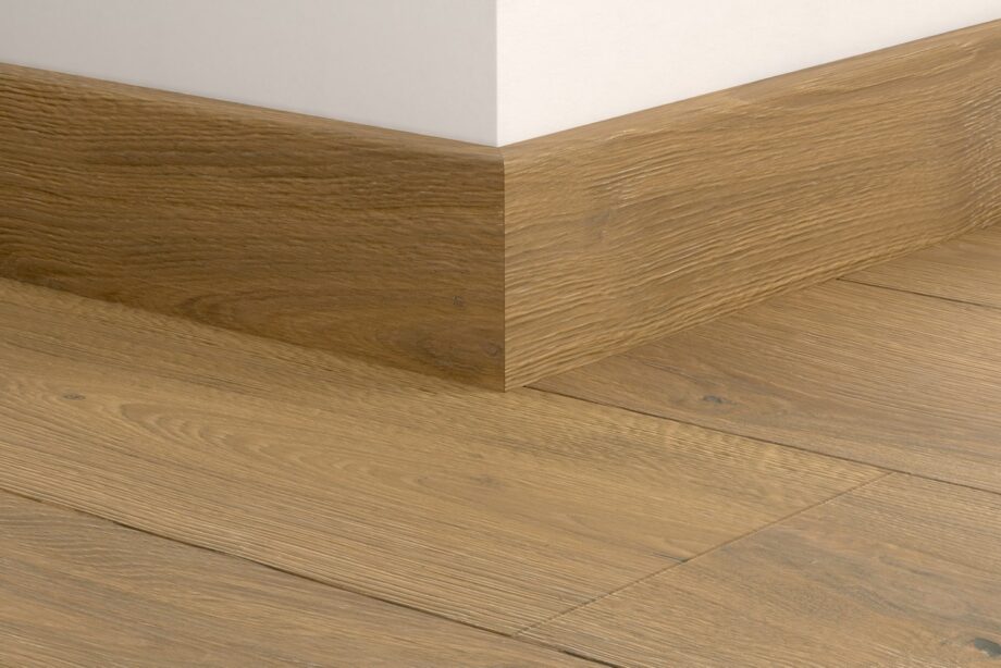 qswppskr06031mm-1 Vattenresistent trälist Quick-Step Mustard Oak Extra Matt för parkett, fanerad, 16x80x2400 mm