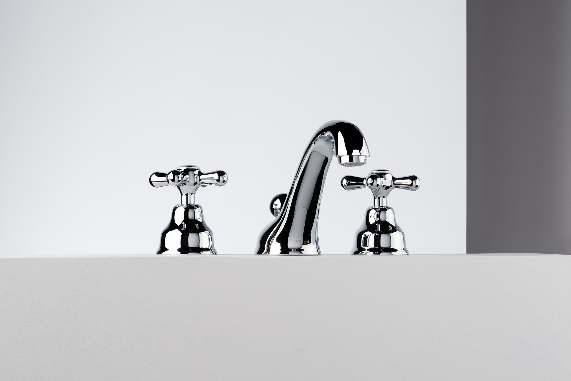 Trehåls tvättställsblandare Emmevi Decò Classic 12033 med bottenventil – 2